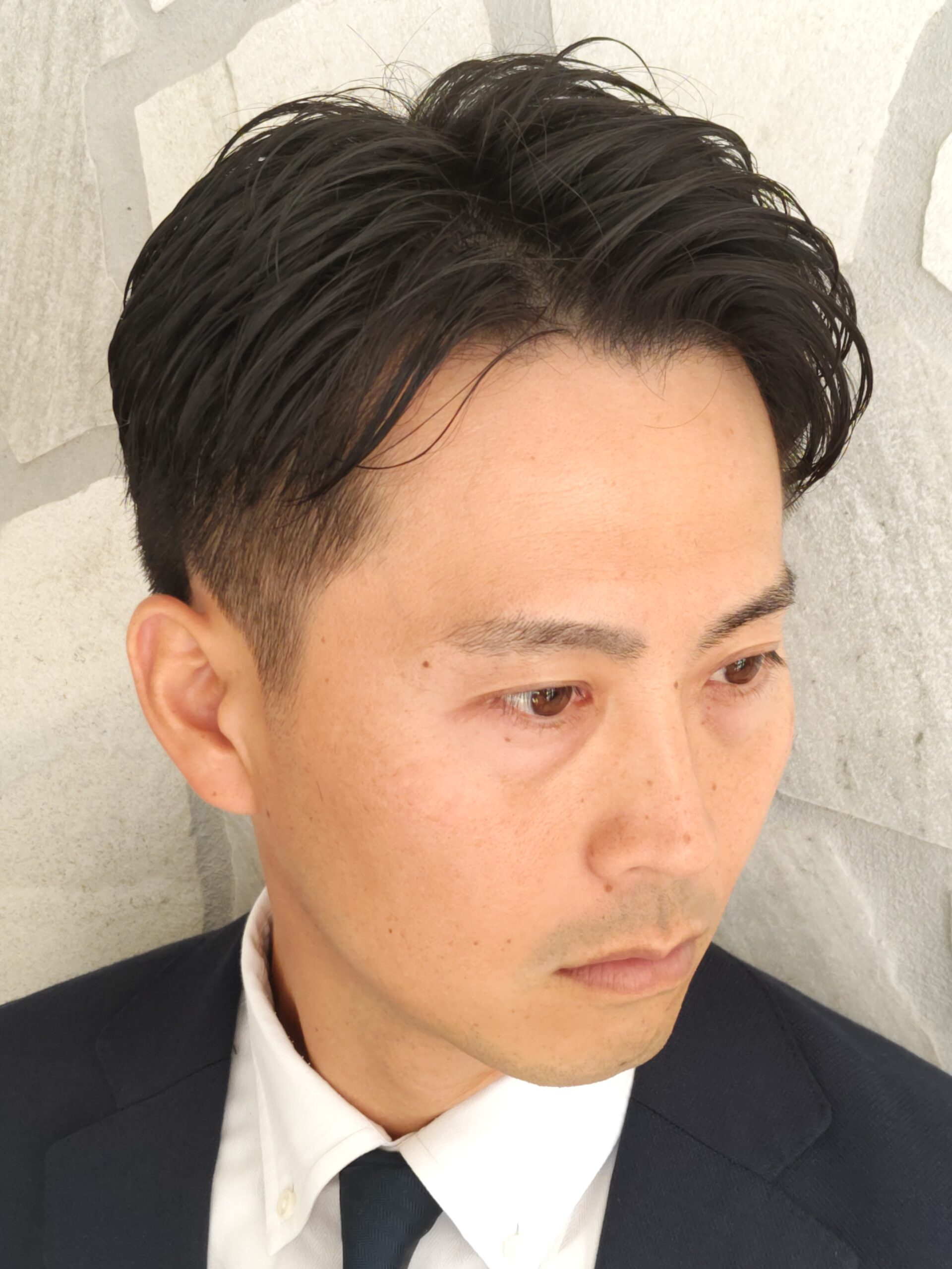 新発田万代理容バーバーフェードアイロンパーマ濡れパン色気渋い