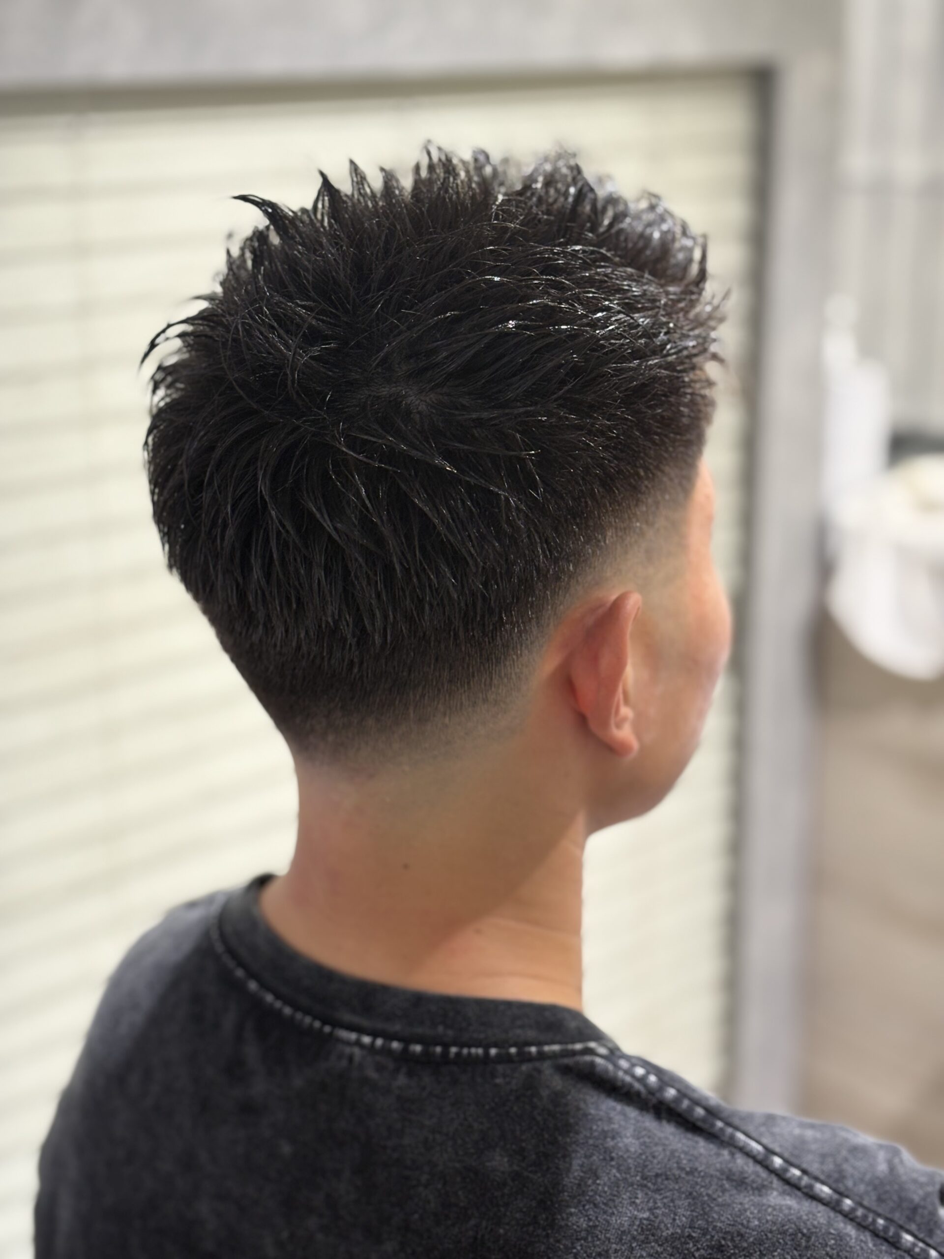 スキンフェード/グラデーションカット/バーバースタイル/短髪/清潔感