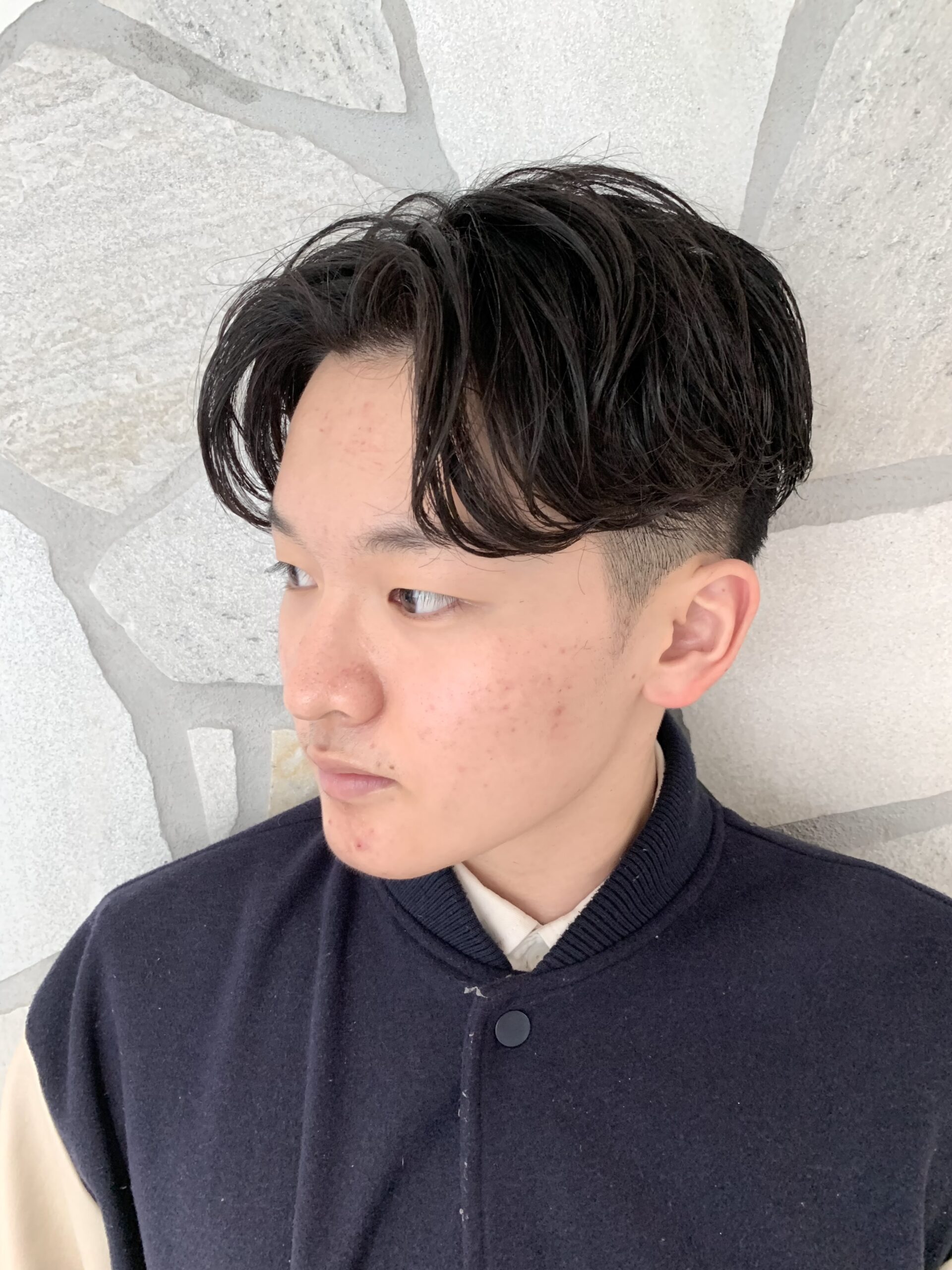 ニュアンスパーマ/ツーブロック/爽やか/センターパート/刈り上げ/ビジネススタイル/爽やか/清潔感