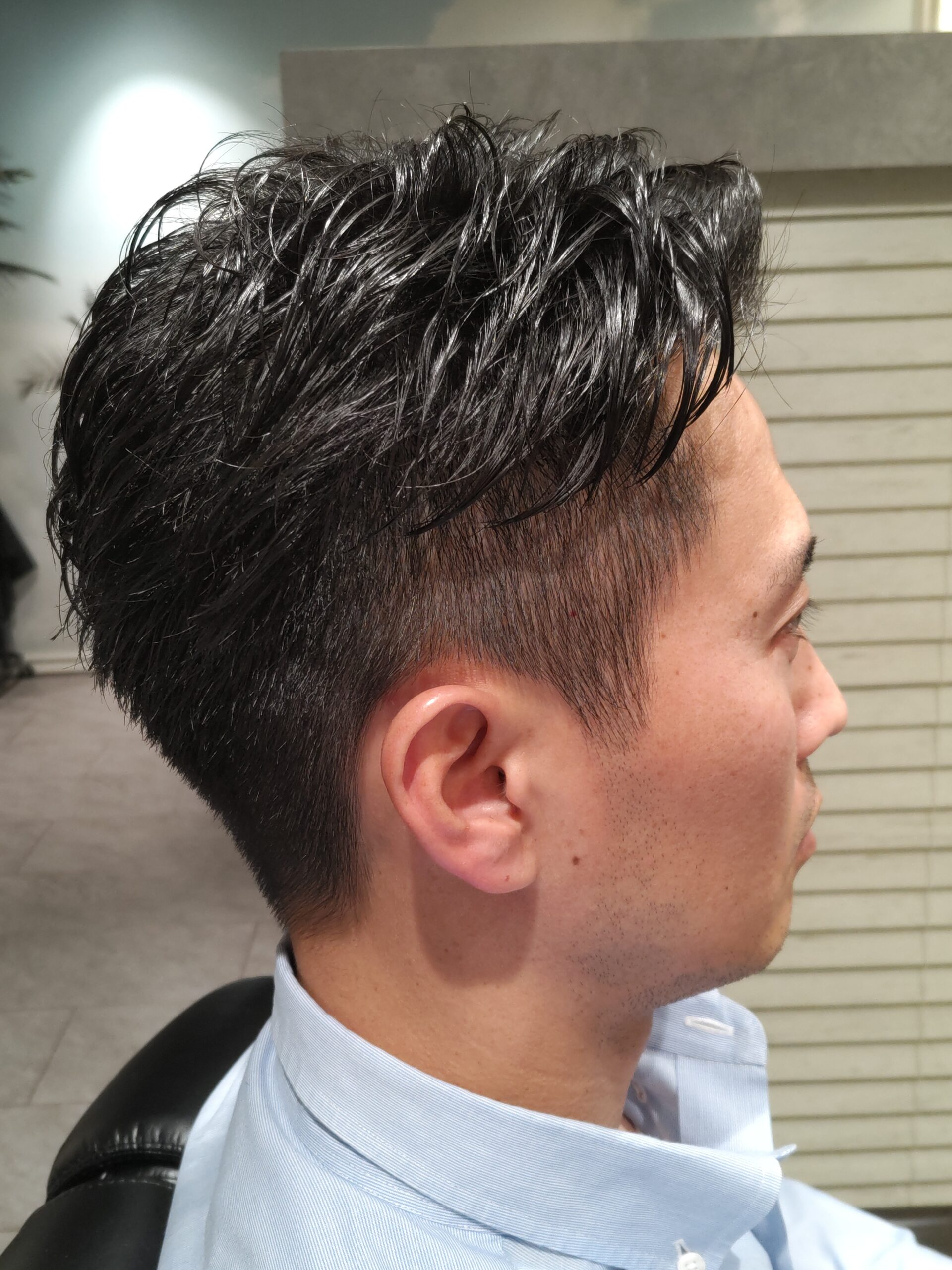 新発田万代理容バーバーフェードアイロンパーマ濡れパン色気渋い