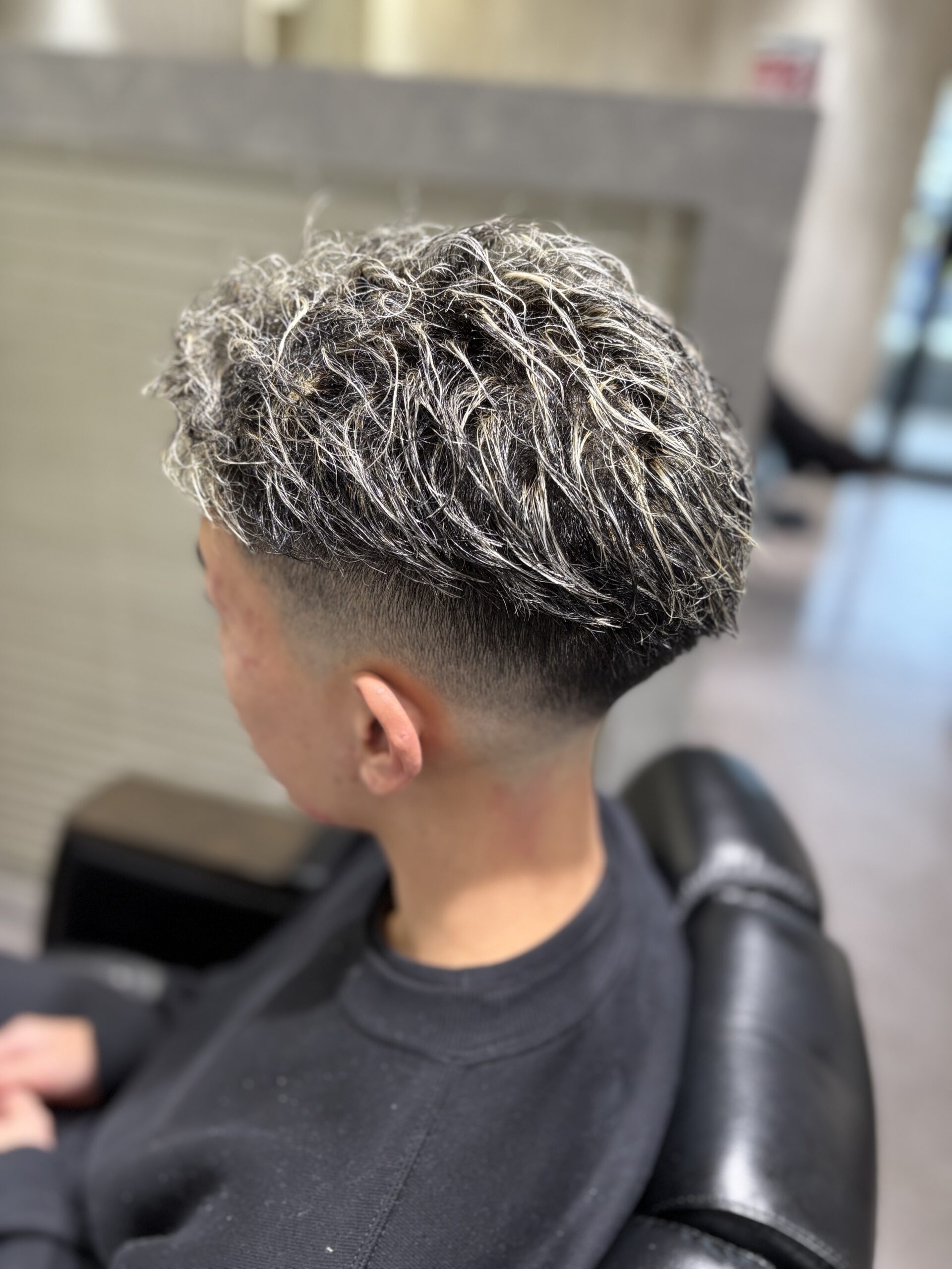 メッシュ/スキンフェード/ブリーチ/メンズショート/ホワイト