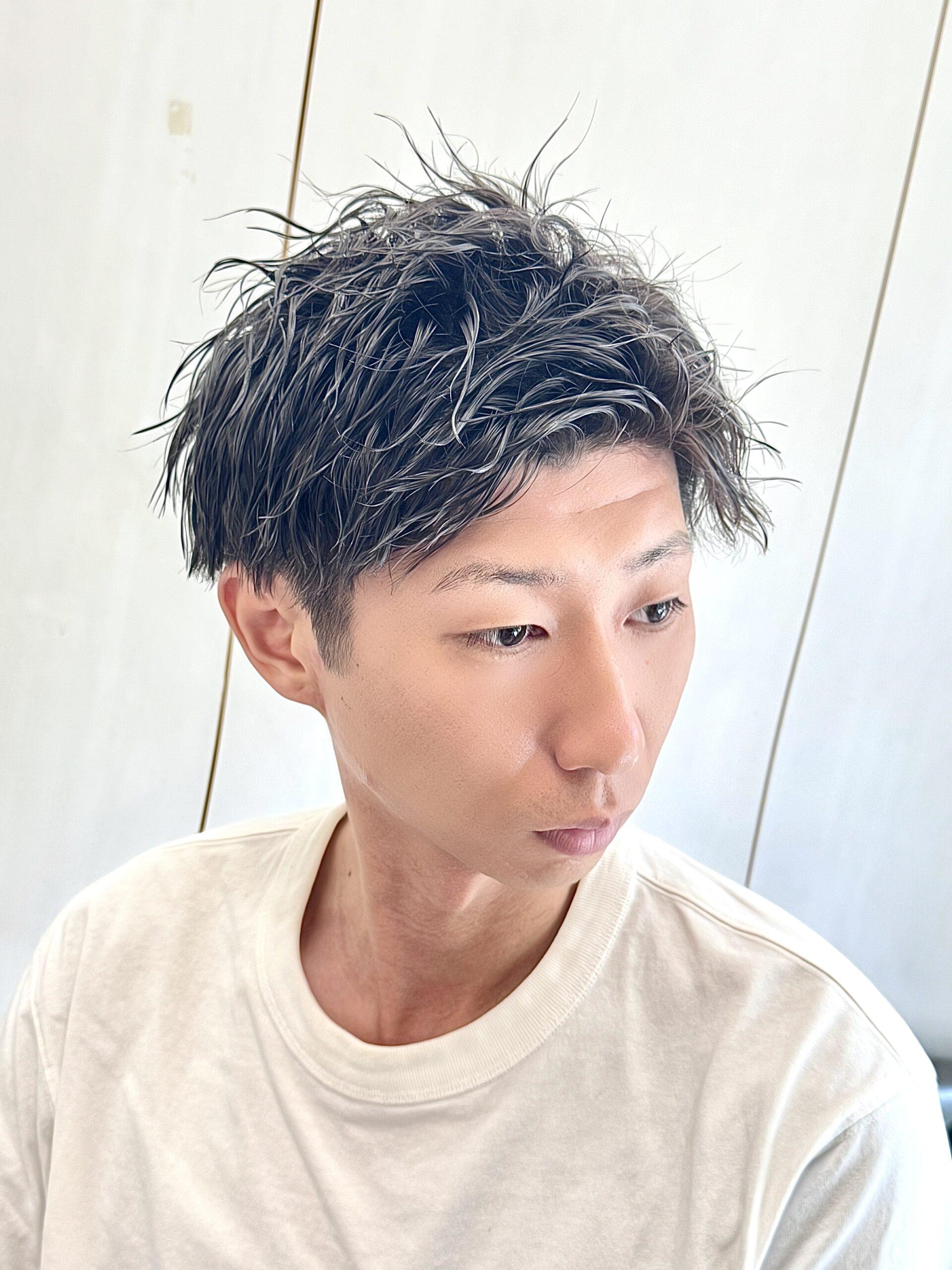 メンズショートツイストスパイラルパーマ理容室バーバー爽やか