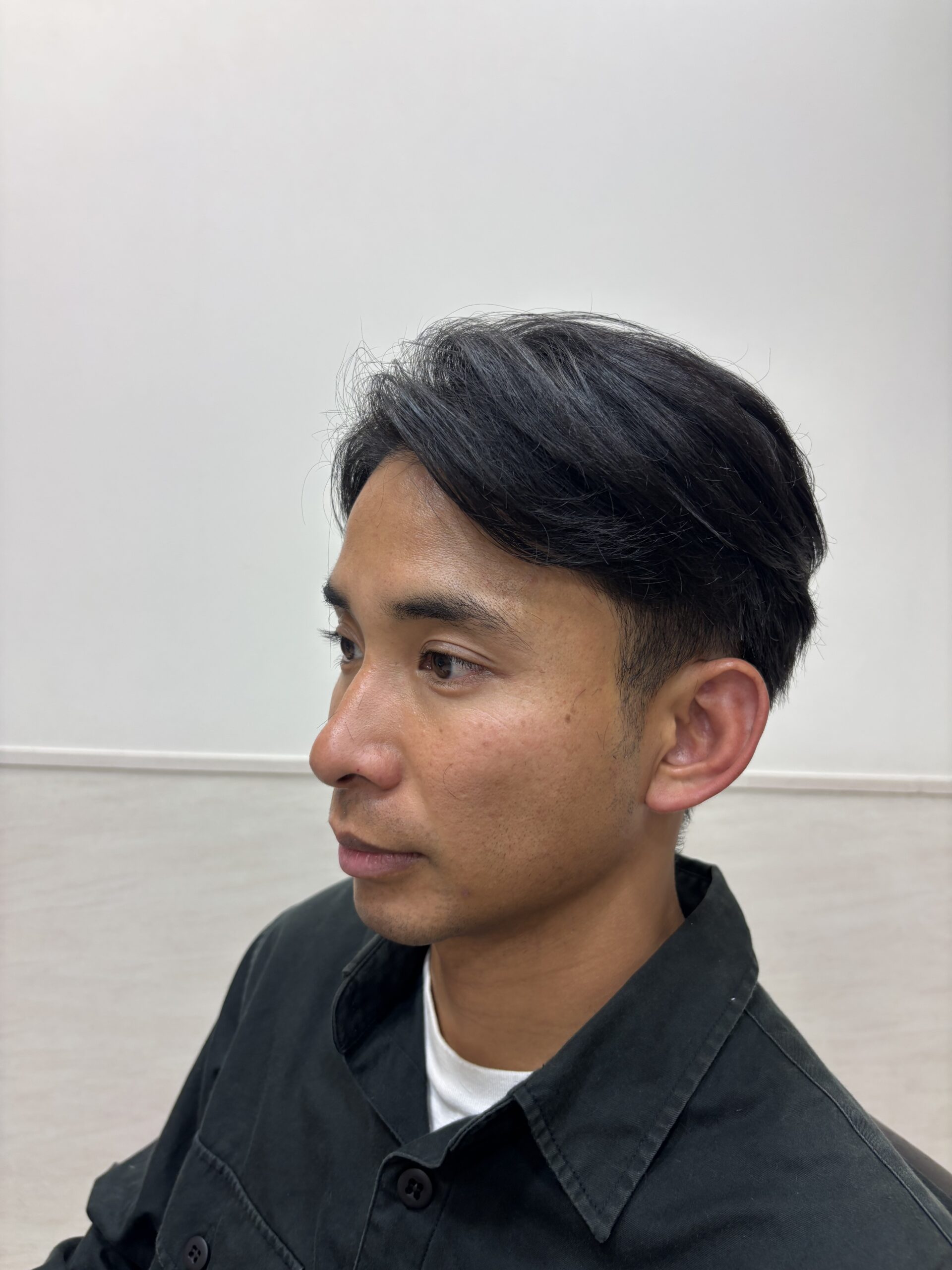 ツーブロックナチュラルショートスタイル