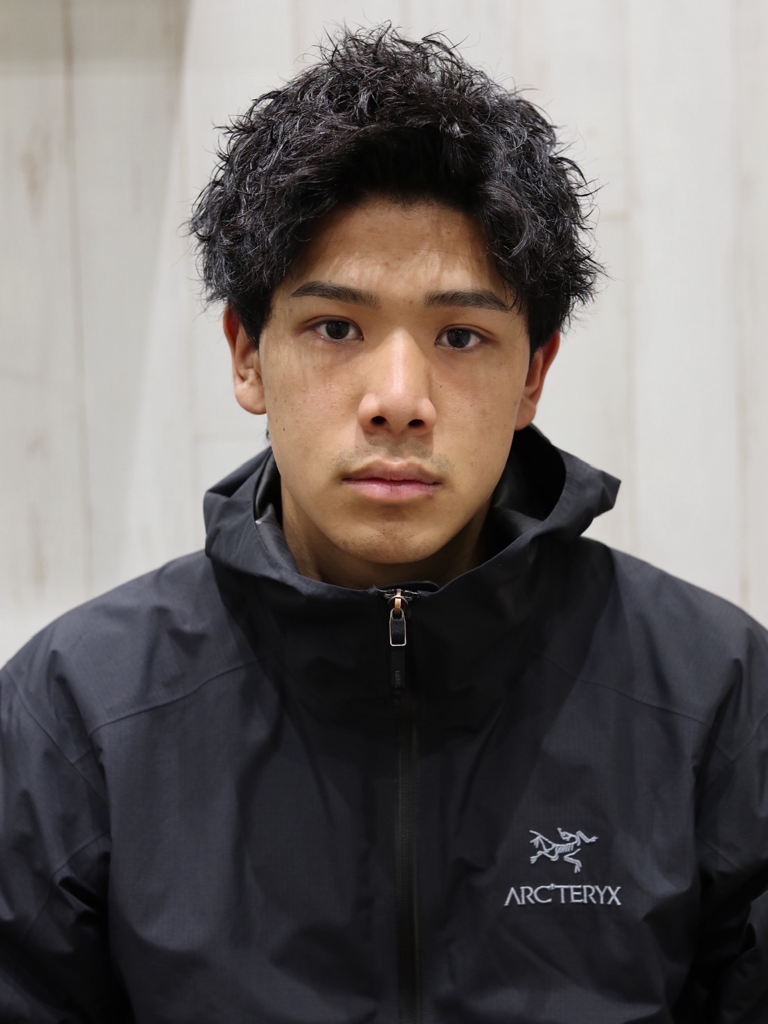 10代20代強めツイストスパイラルアップバング
