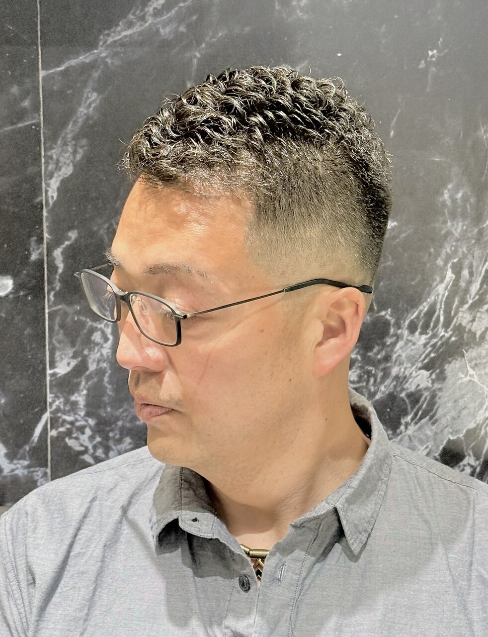爽やか濡れパンフェード30代40代刈り上げベリーショート