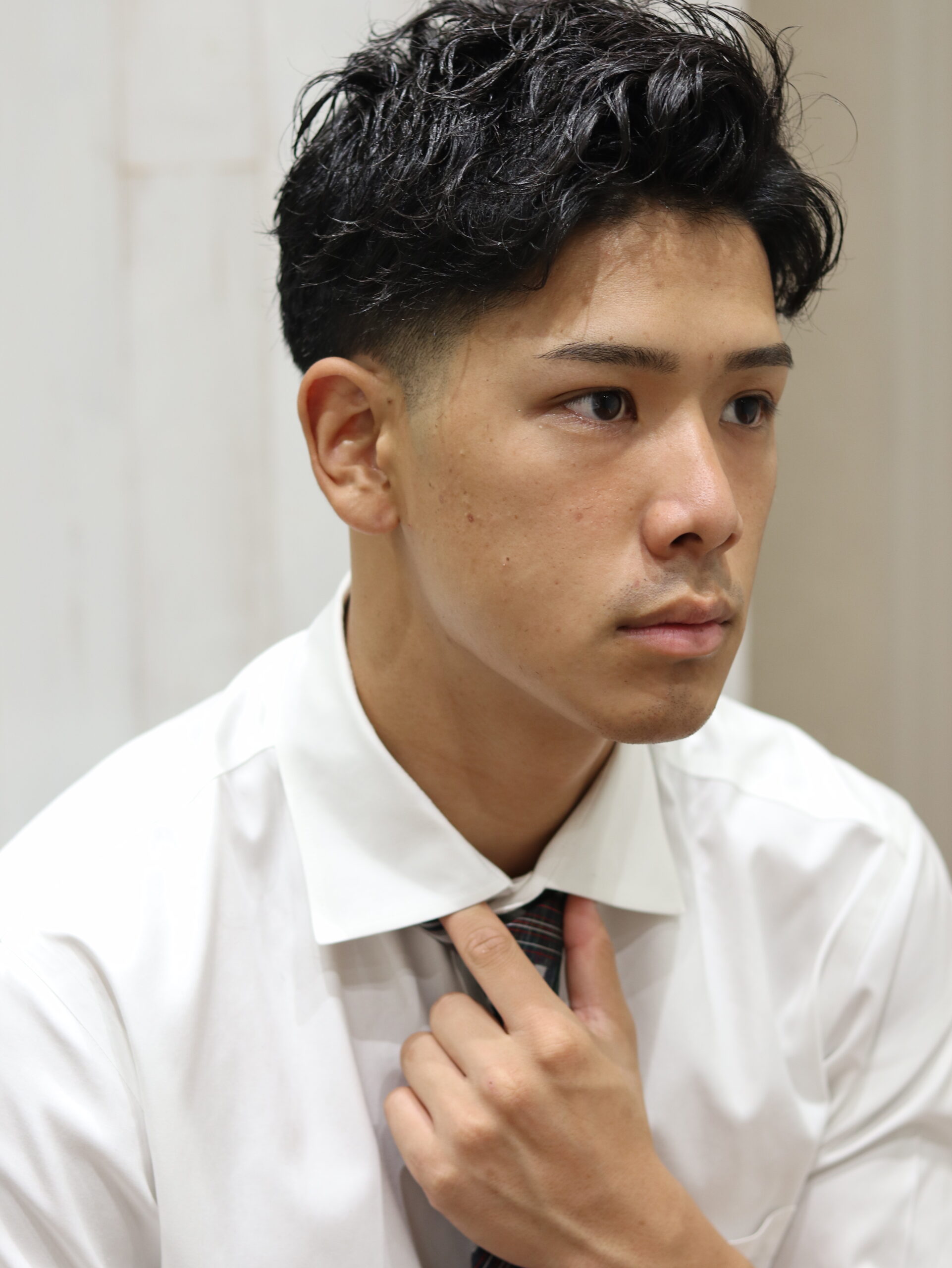 ビジカジ73分けツーブロアップバング