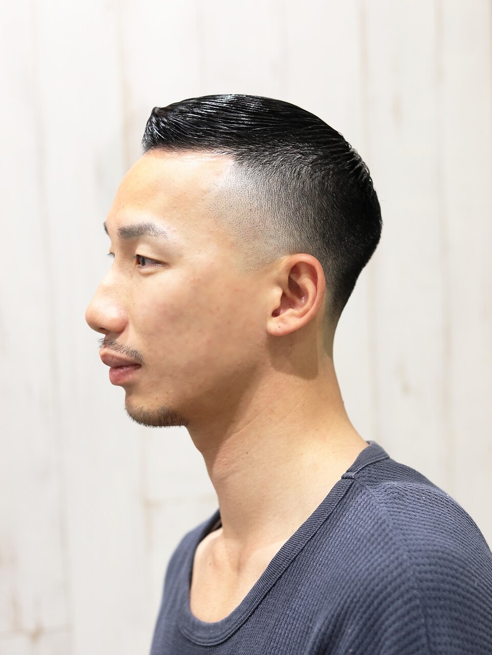本場スキンフェードハイフェードビジネスショートスタイル