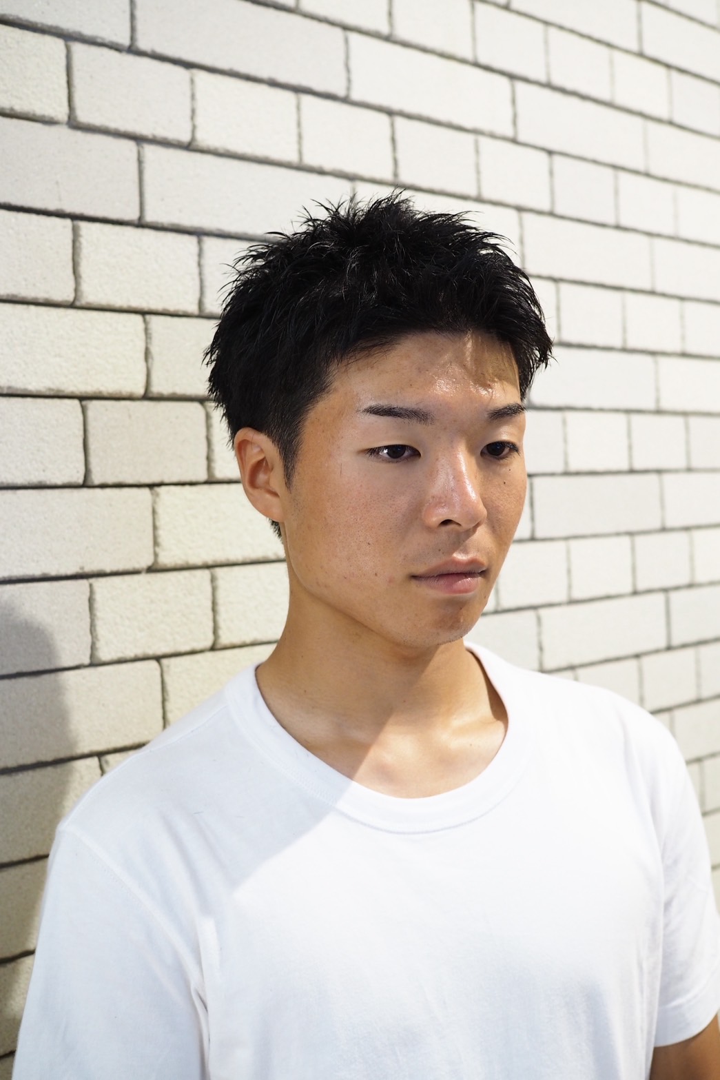 アップバングスパイキーショート