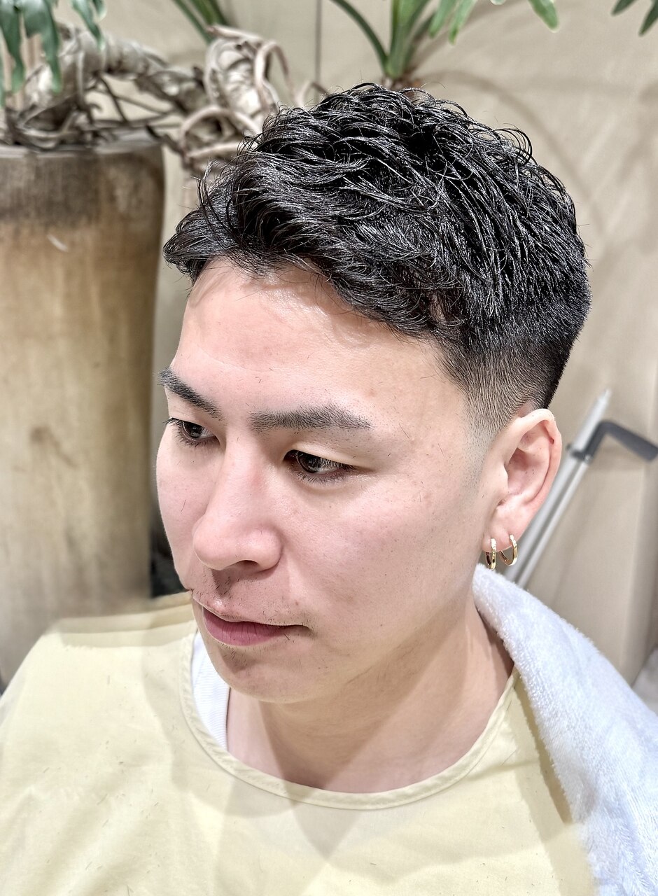 爽やかローフェードM字隠しワンカールアイロン