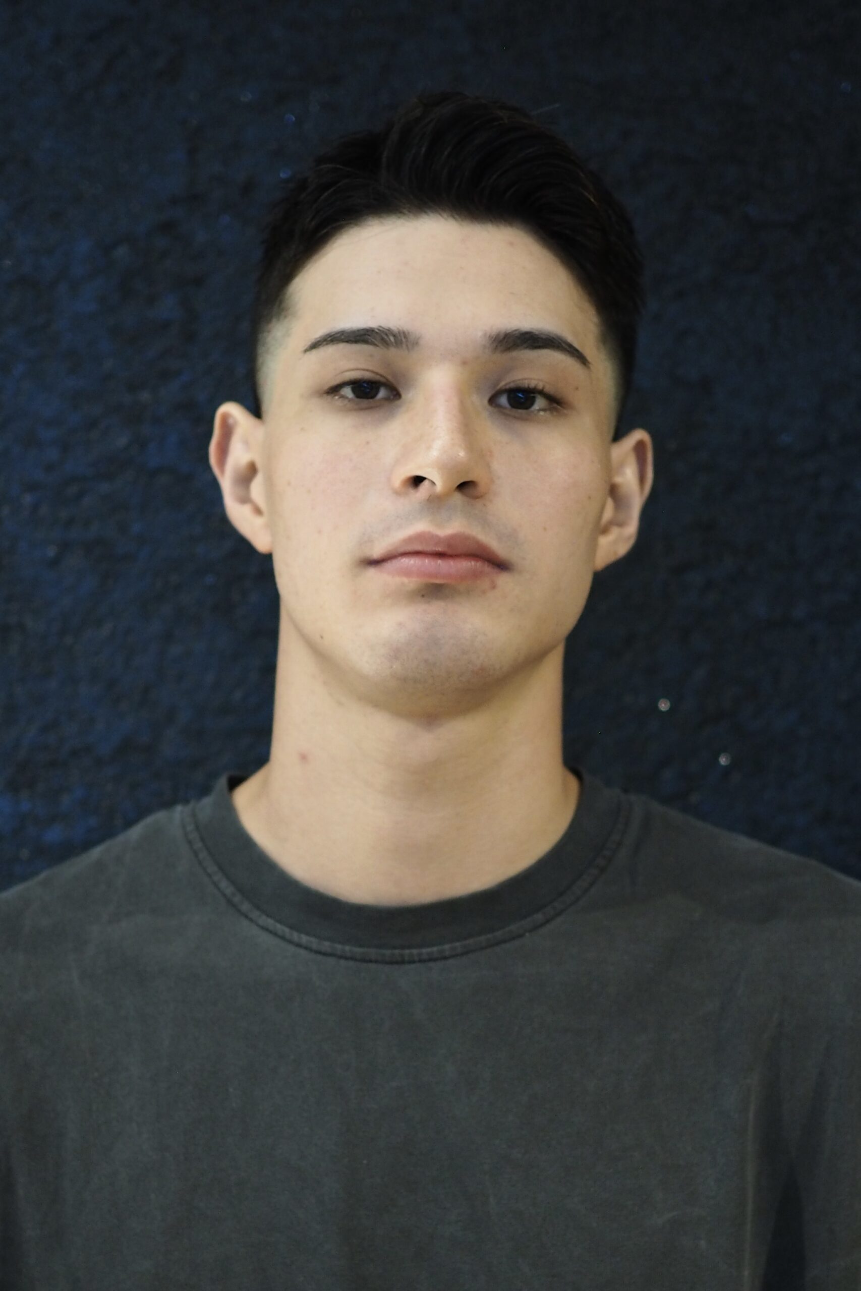 ワイルドメンズアップバングローフェード